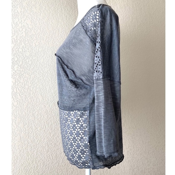 Wet Seal Dolman light knit shirt with lace detail - Picture 3 of 5